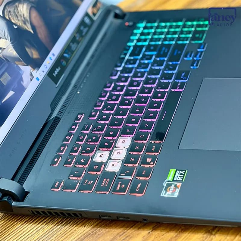 لپ تاپ استوک 17.3 اینچی ایسوس ROG Strix G17 G713IC Ryzen 7 4800H 16GB DDR4 512GB SSD RTX 3050 4GB FHD IPS 144Hz — تصویر ۳