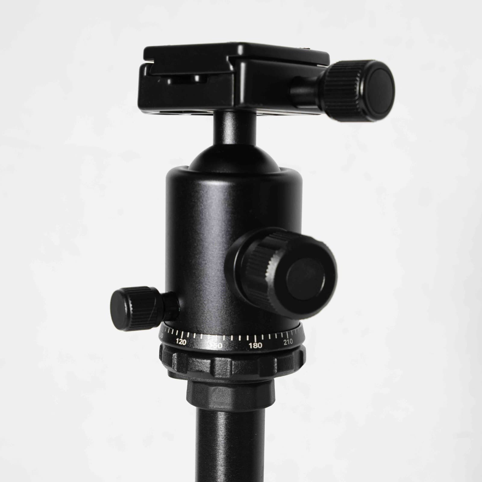 سه پایه viltrox TA300 — تصویر ۴