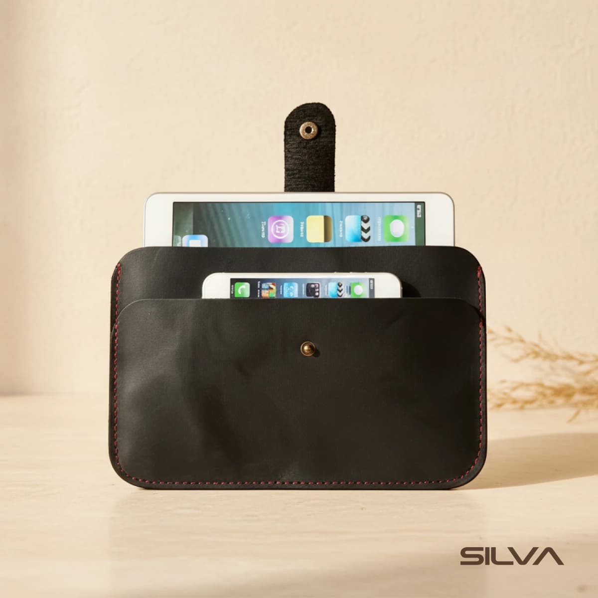 کیف تبلت چرم طبیعی مدل Tablet Bag 24 | سیلوا چرم