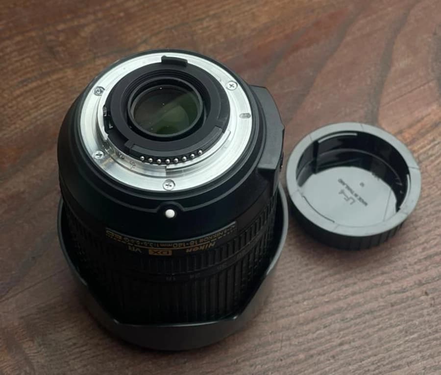 دوربین Nikon D7200 18-140mm دست دوم — تصویر ۶