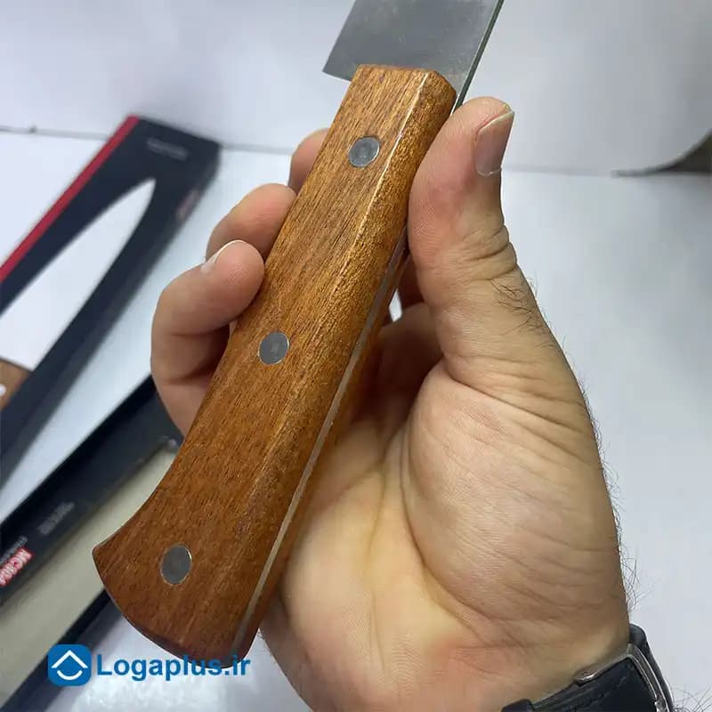 چاقوی آشپزخانه دسته چوبی مدل MC804 با تیغه استیل ضد‌زنگ — تصویر ۵