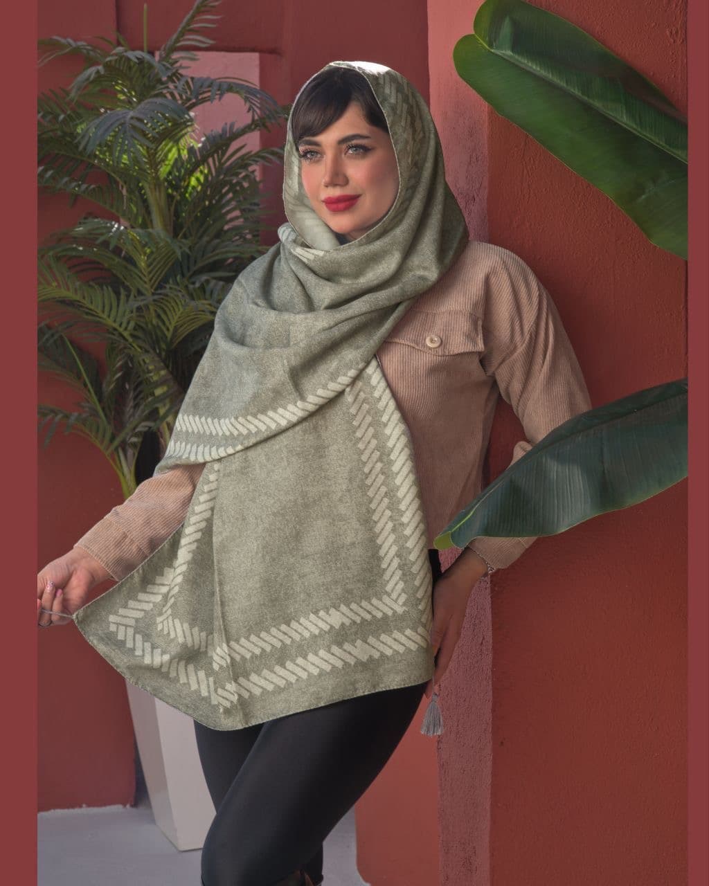 شال نخی صابونی کد 0163 — تصویر ۴