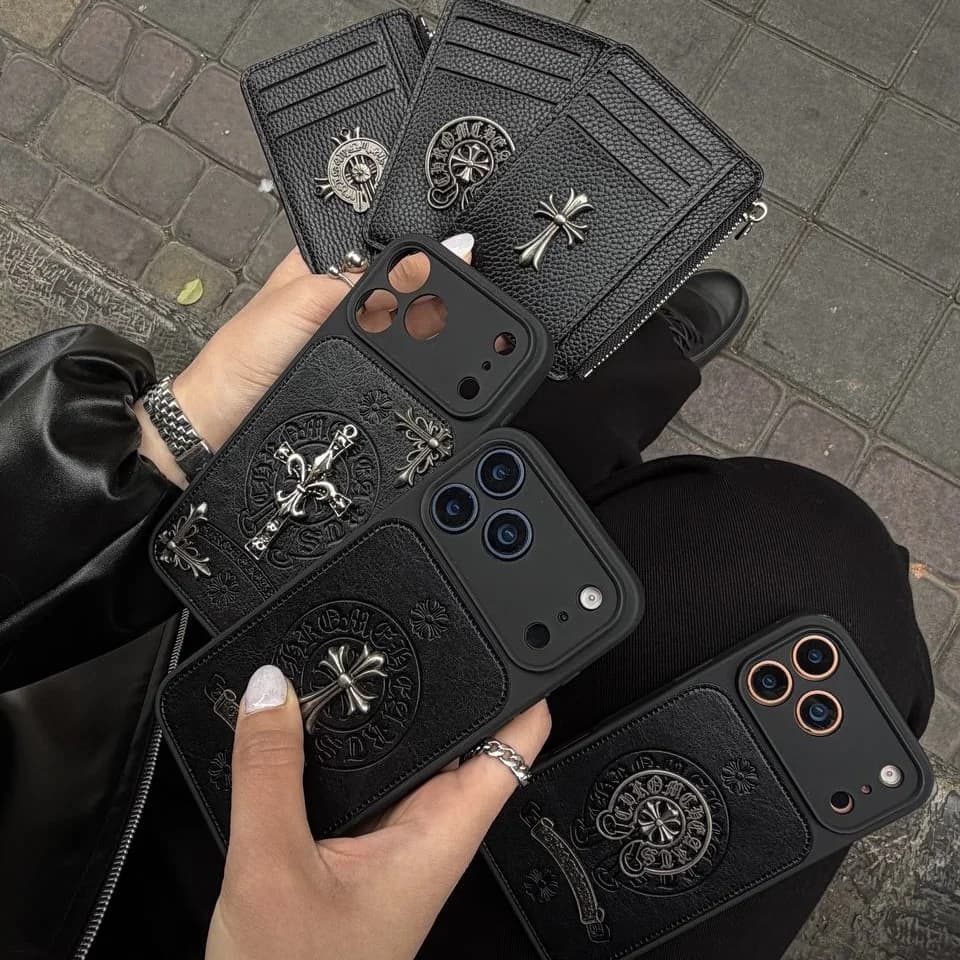 قاب chrome hearts صلیب بزرگ (آیفون) — تصویر ۳