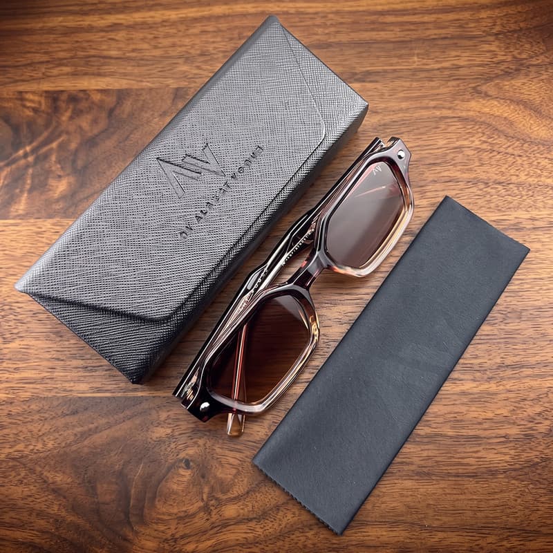 عینک آفتابی آلبرت وگ مدل SZ8819 Byzantine Tawny — تصویر ۴