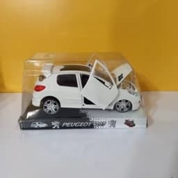 اسباب بازی ماشین پژو 207 با قابلیت باز شدن درب و کاپوتجدید — تصویر ۲