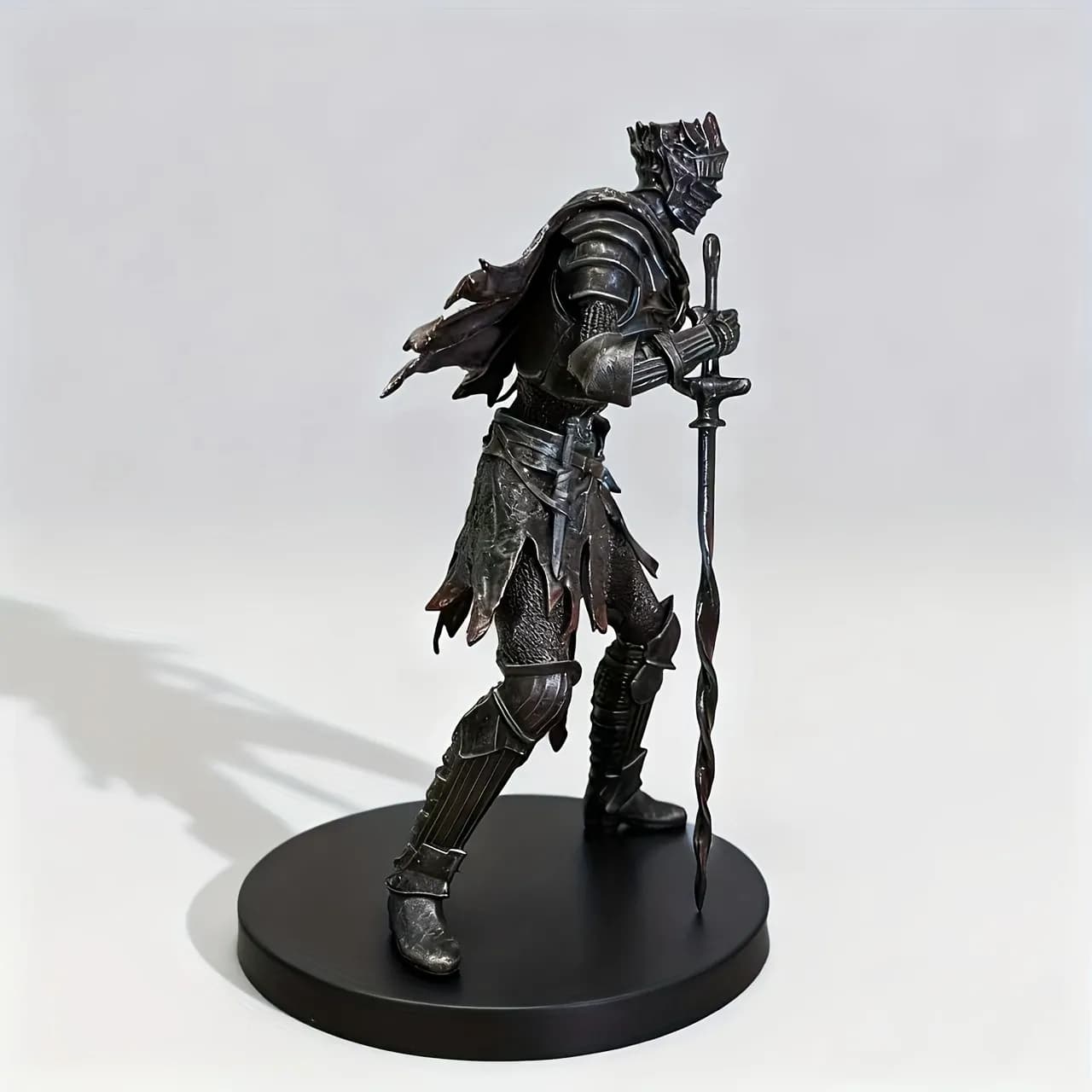 فیگور لرد اف سیندر دارک سولز Dark Souls Ⅲ — تصویر ۴