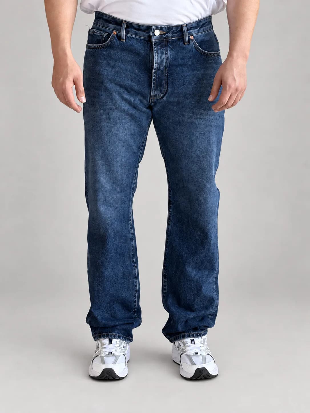 شلوار جین Levis 2102B