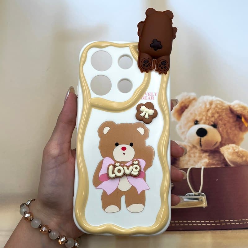 قاب گوشی Redmi Note 13 4G شیائومی Toy Friend عروسکی برجسته ضد ضربه محافظ لنز دار طرح خرس کد 434609