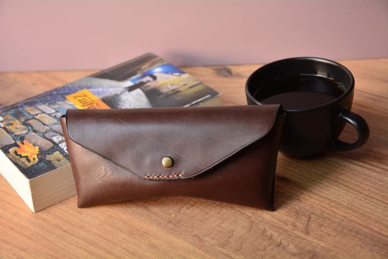 کیف عینک چرم طبیعی مدل Glass Bag 26 | سیلوا چرم — تصویر ۴