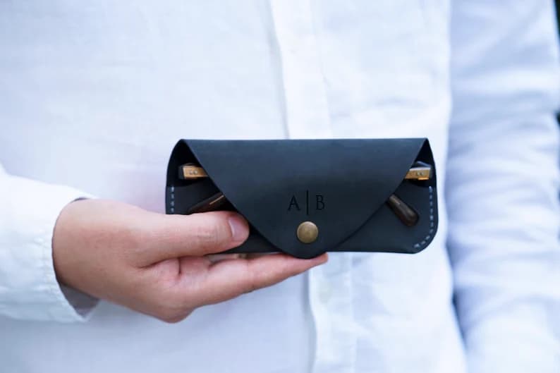 کیف عینک چرم طبیعی مدل Glass Bag 07 | سیلوا چرم — تصویر ۵
