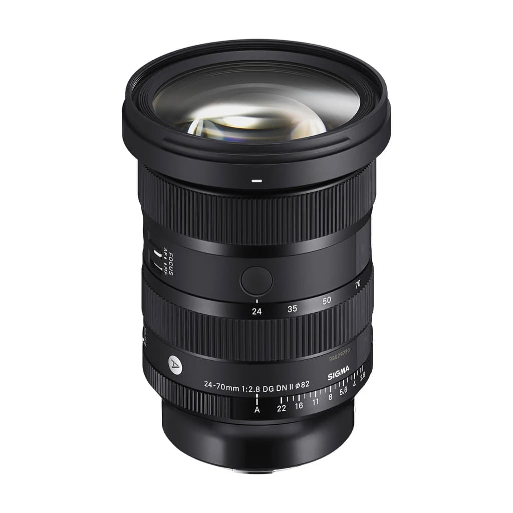لنز سیگما ‎ ‎Sigma 24-70mm F2.8 DG DN II ‎مانت ‎Sony E‎ — تصویر ۲