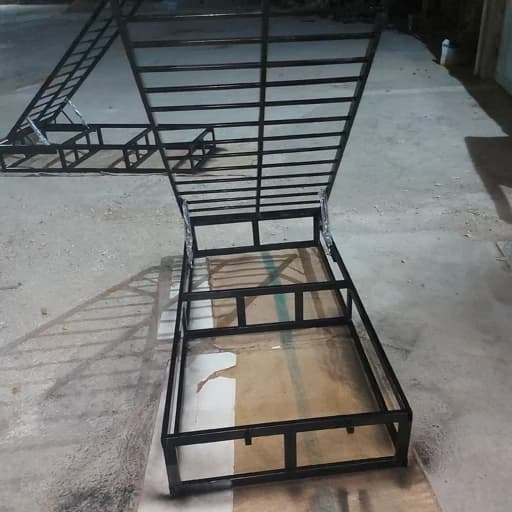 کفی تخت خواب فلزی یک نفره جکدار چهارده تسمه یک پل و یک نردبانی .ارسال با باربری . پس کرایه مبلمان فرنا مدل 1144940