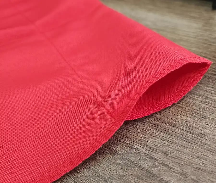 فون پارچه ای قرمز با جای لوله 2*3 متر — تصویر ۲