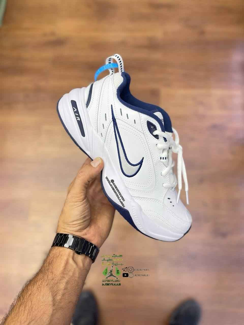 کتانی نایک ایر موناربچ nike air monarch سفید