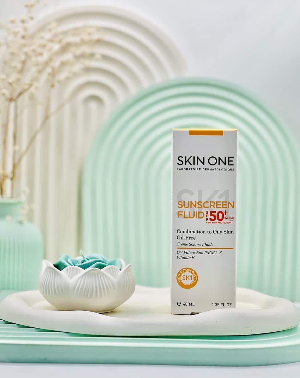 فلوئید ضد آفتاب SPF50 اسکین وان مناسب پوست چرب 40 میلیلیتر