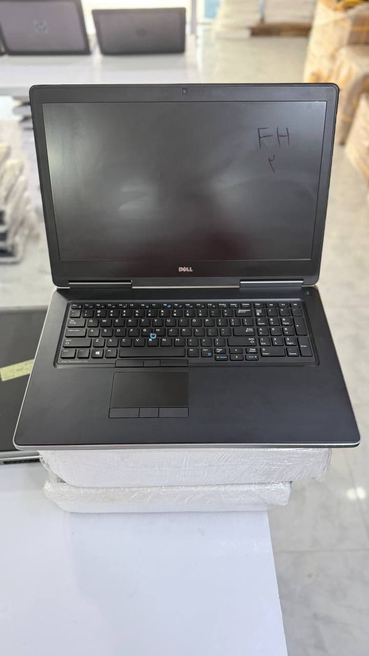 لپ تاپ دل i7-6HQ Dell 7720 شش ماه گارانتی