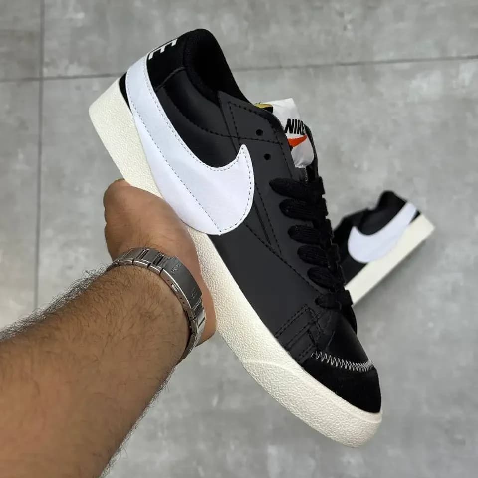 نایک بلیزر | Nike Blazer (تک سایز)