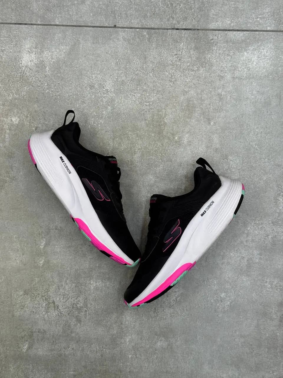 کفش اسکیچرز |Skechers — تصویر ۲