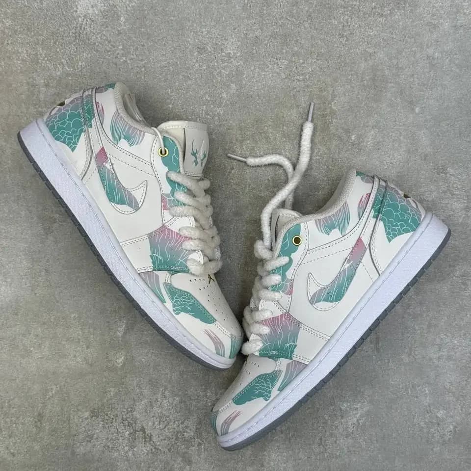 جردن وان لو دراگون (تک سایز) | Jordan 1 Low Dragon — تصویر ۲