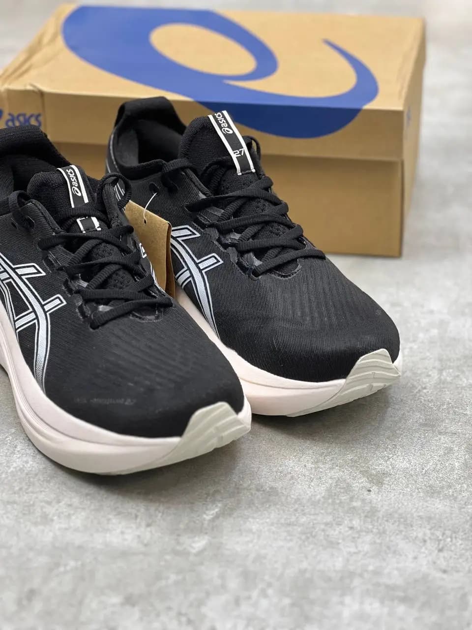 کفش اسیکس نیمباس27 سفید مشکی|ASICS Nimbus 27 — تصویر ۳