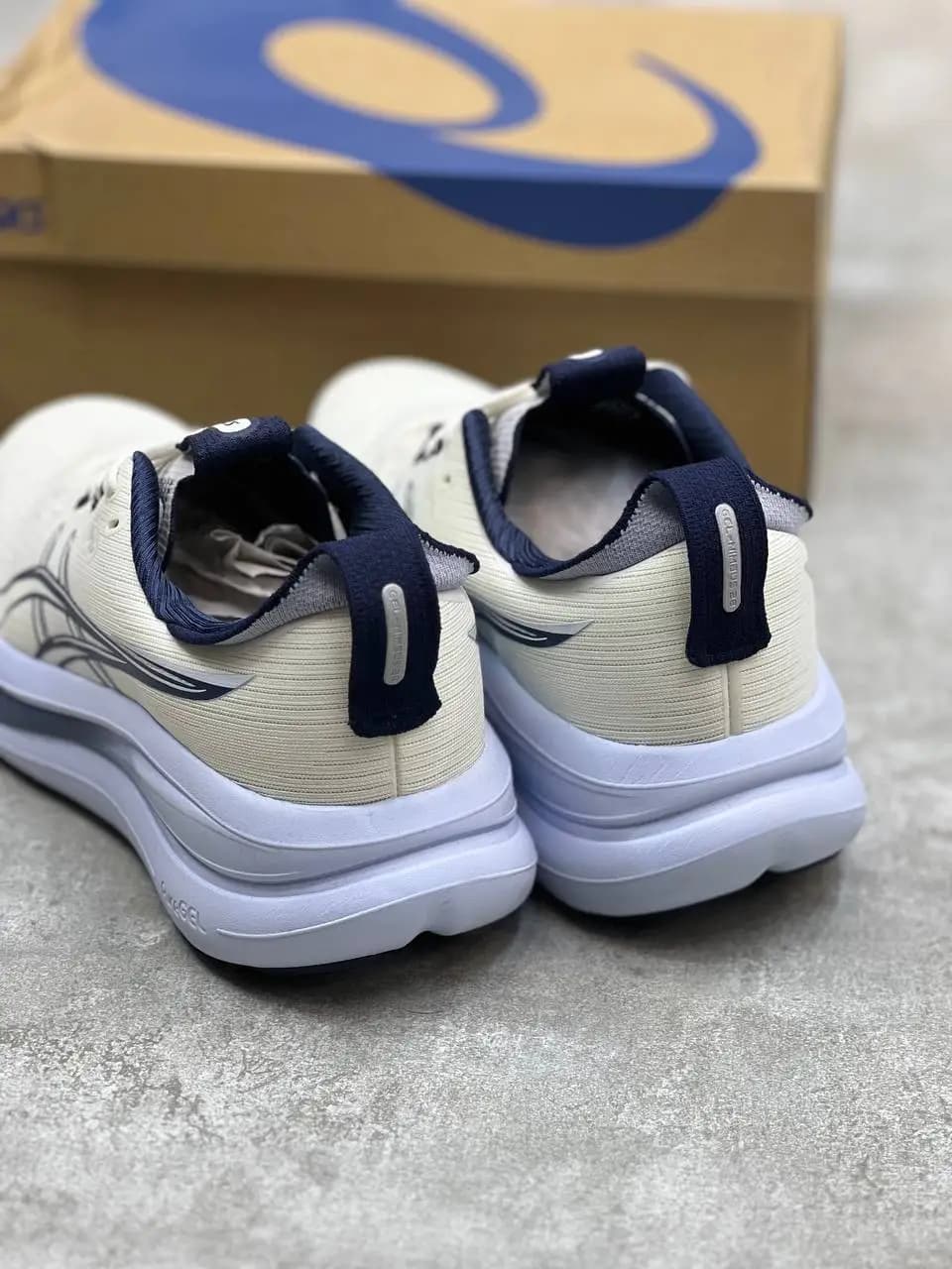 کفش اسیکس نیمباس 28 سفید|ASICS Nimbus 28 — تصویر ۵