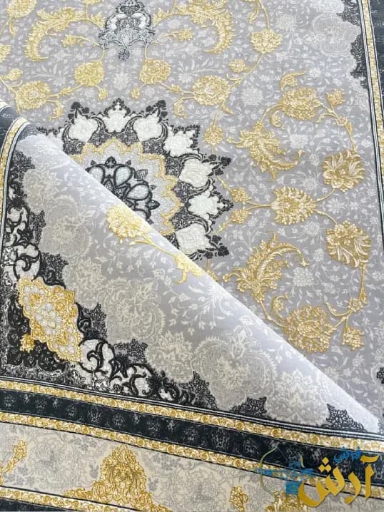 فرش طوسی طلایی 700 شانه گل برجسته طرح شادمهر — تصویر ۵