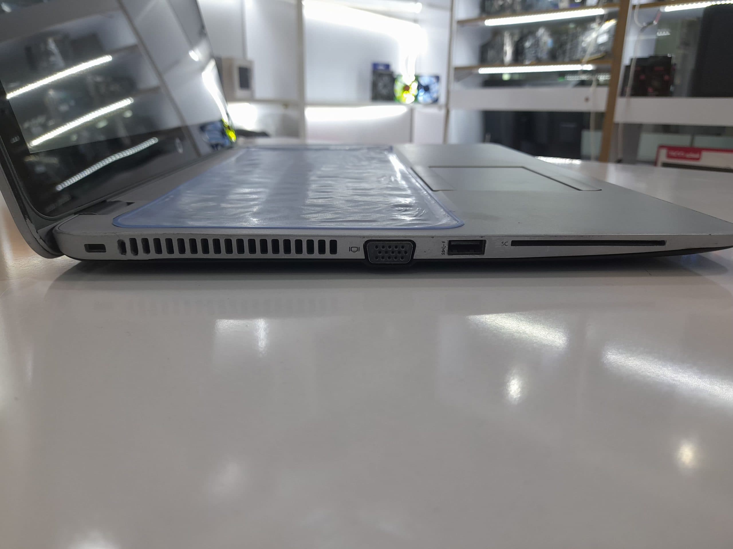 لپ تاپ hp EliteBook 840 G3 i5 6100u شش ماه گارانتی — تصویر ۴