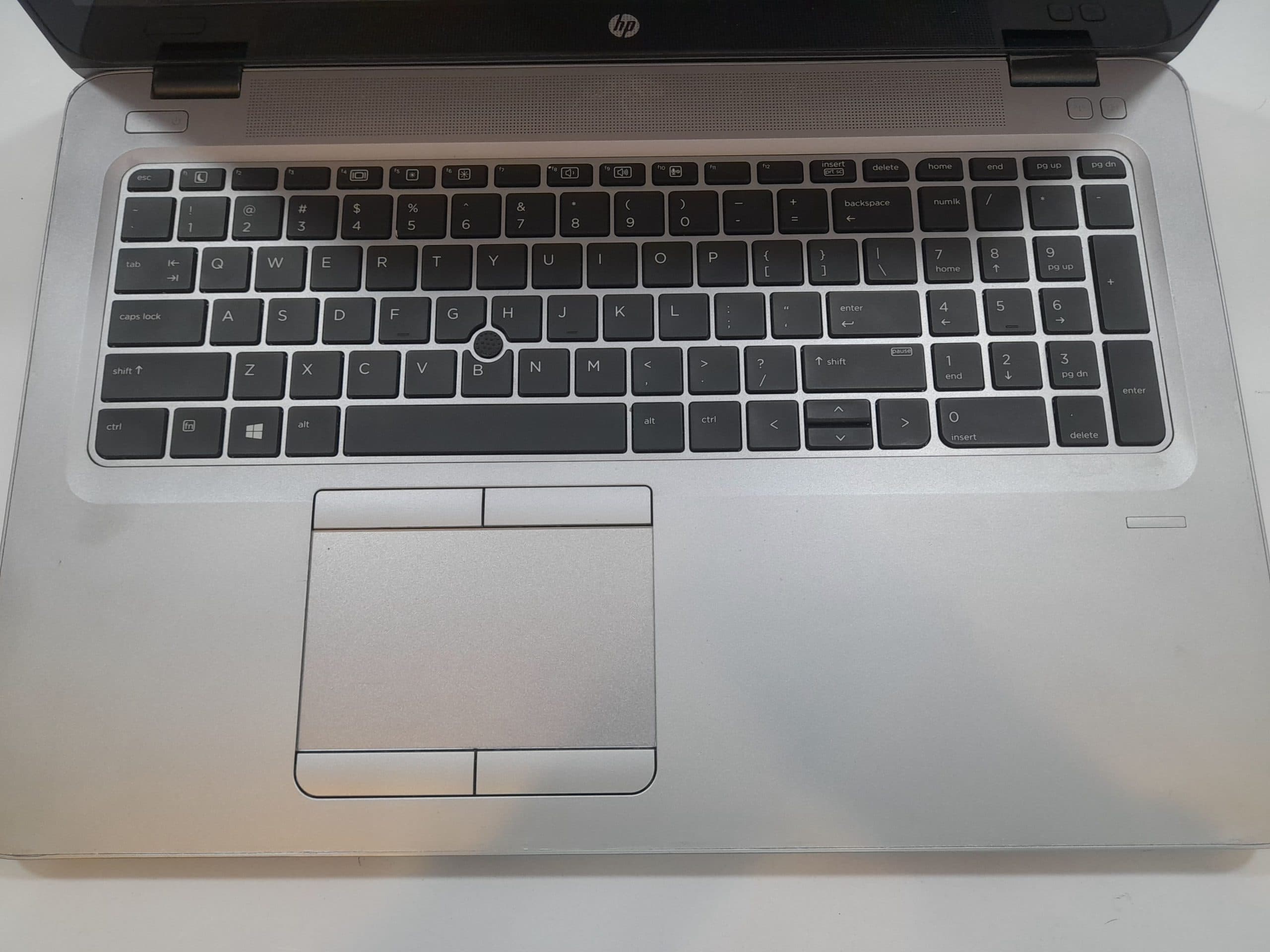 لپ تاپ hp EliteBook 840 G3 i5 6100u شش ماه گارانتی — تصویر ۵