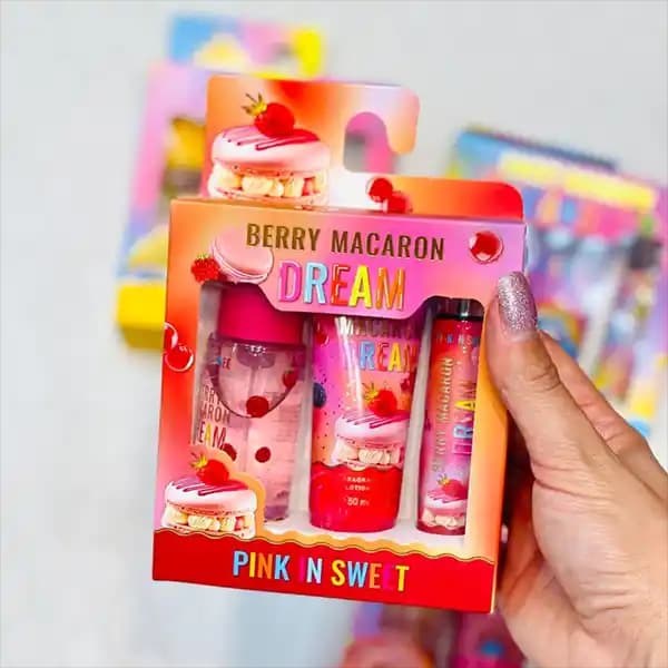 پک هدیه عطر قلمی بادی اسپلش لوسیون بدن PINK IN SWEET — تصویر ۳