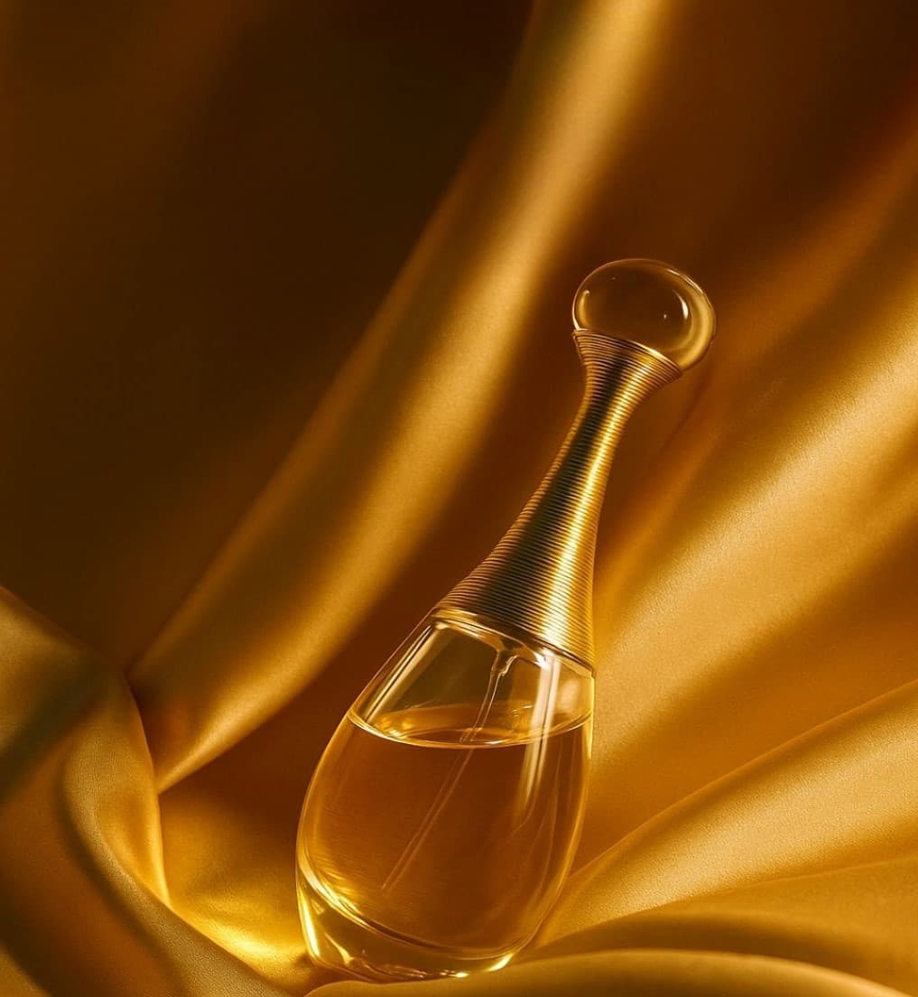 تستر اورجینال ادوپرفیوم زنانه دیور جادور Dior J’adore Eau de Parfum حجم 100 میل — تصویر ۶