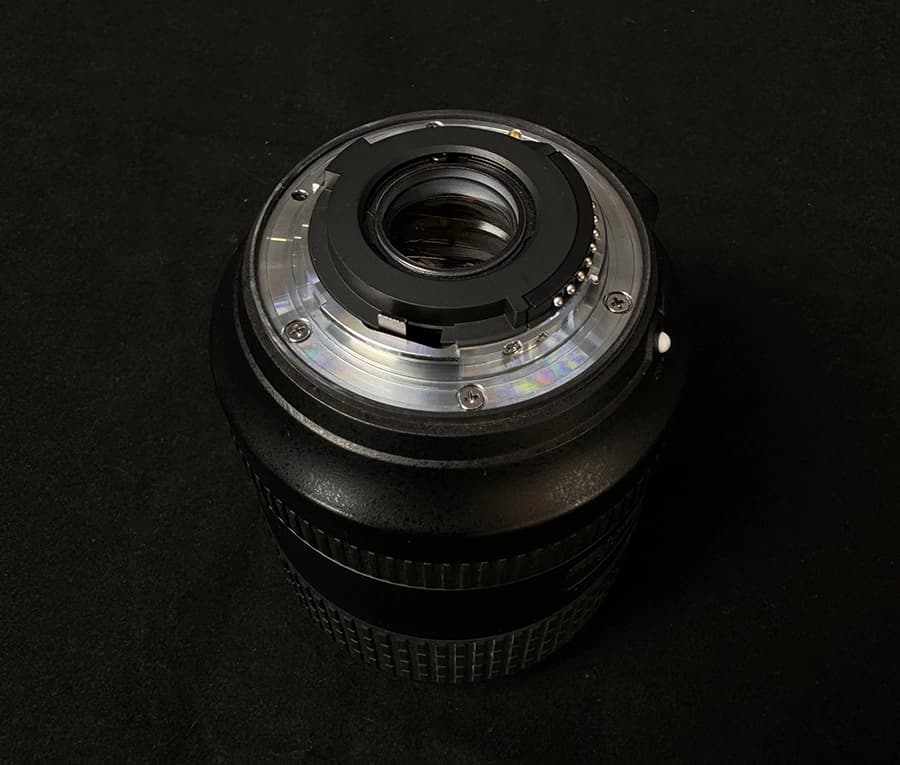 لنز Nikon 18-300 F/3.5-5.6 دست دوم — تصویر ۵