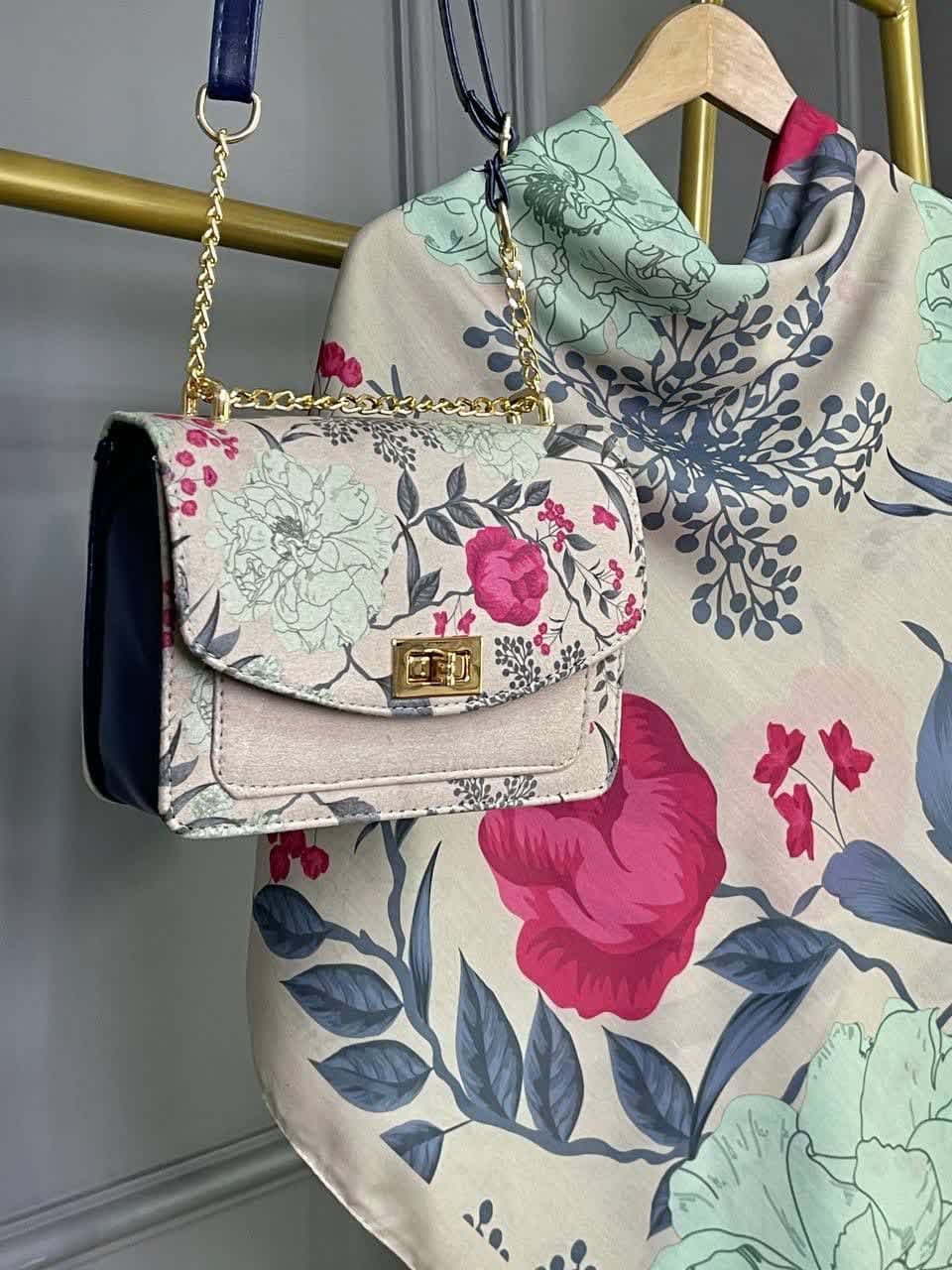ست کیف و روسری زنانه طرح جدید آلاله نسکافه ای کیفیت عالی کد mo867 — تصویر ۲