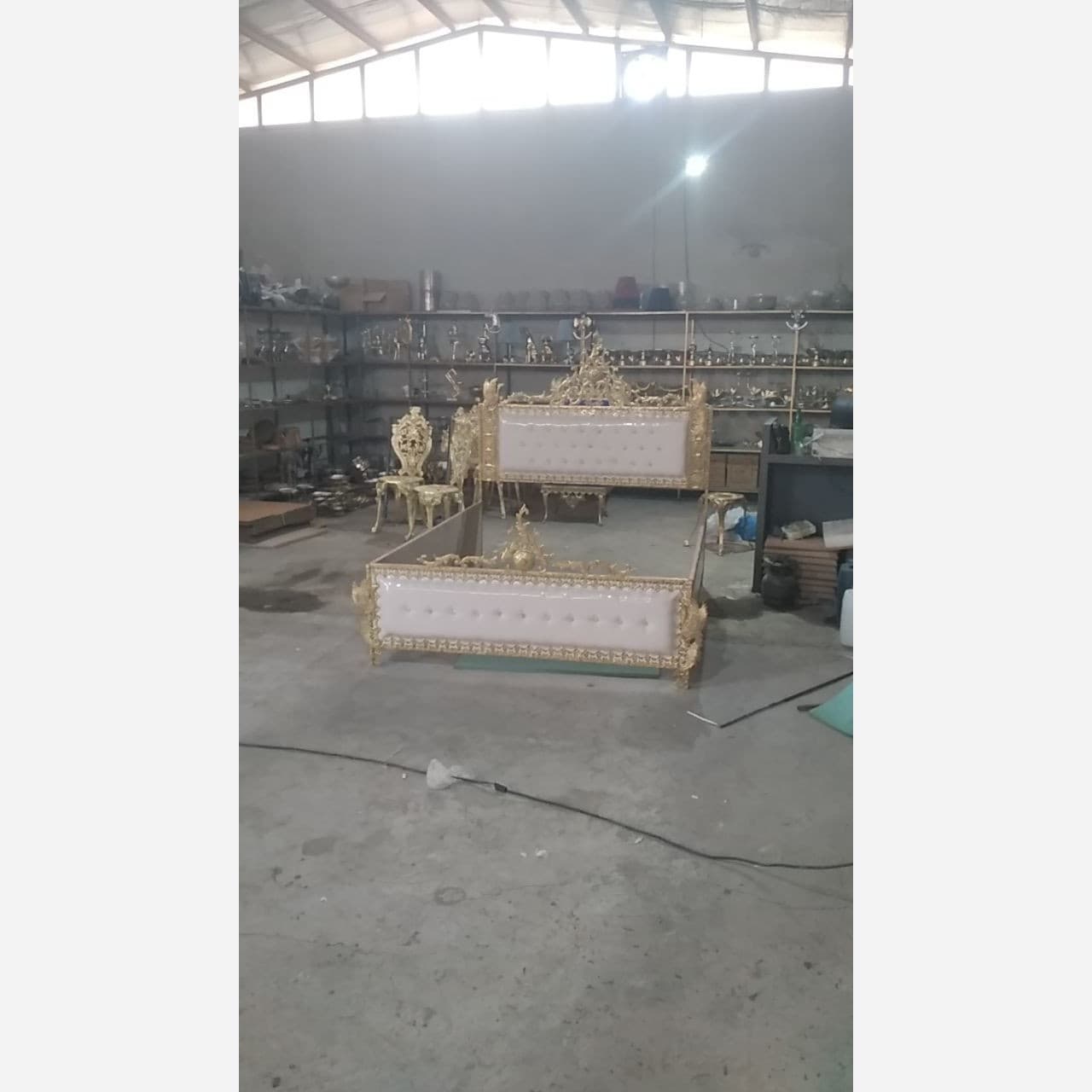 سرویس خواب طرح برنجی مبلمان فرنا مدل 1144728 — تصویر ۲