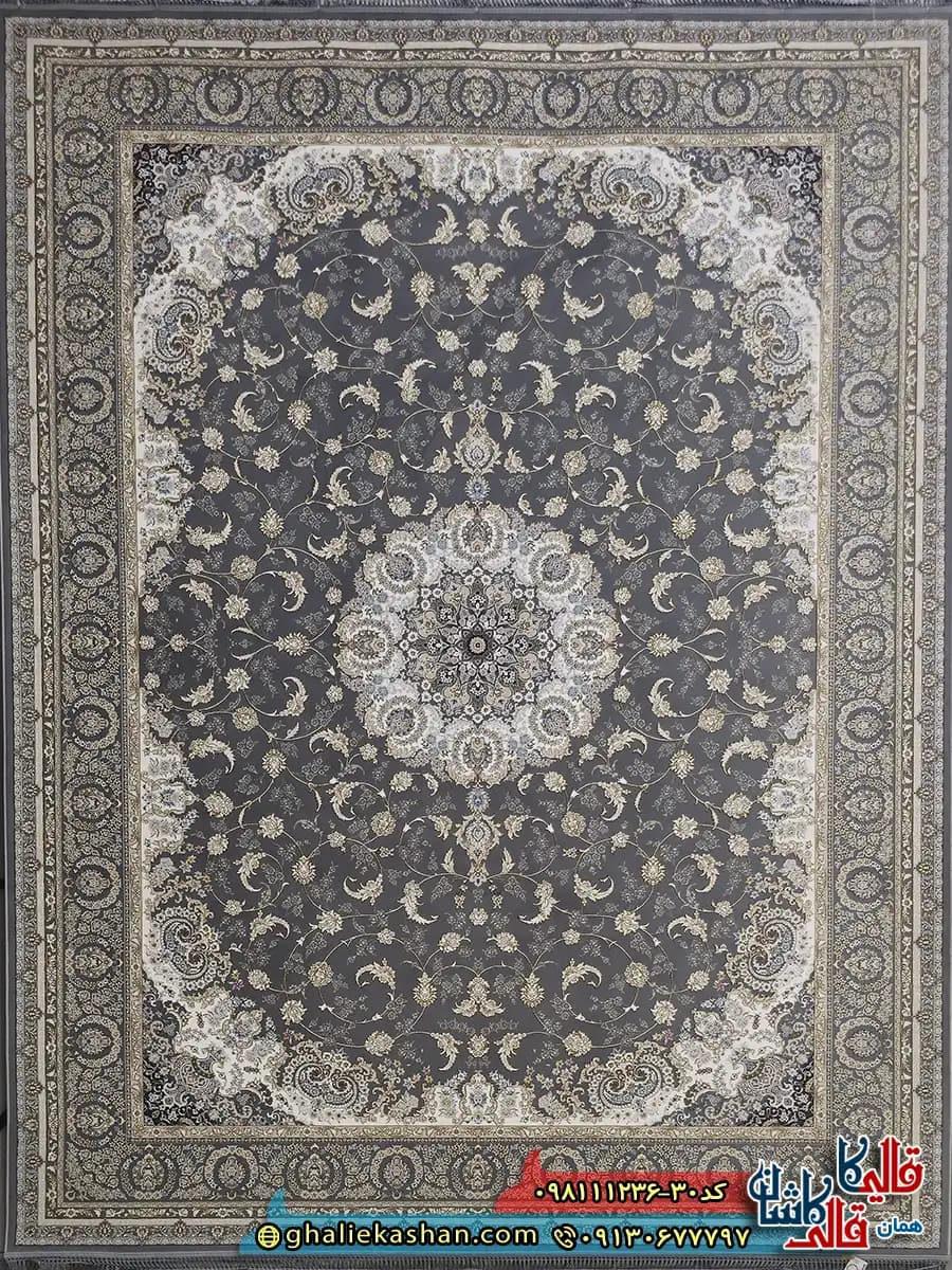 فرش طلاکوب 1200 شانه طرح نادیا رنگ طوسی نقره ای گل برجسته کاشان — تصویر ۲