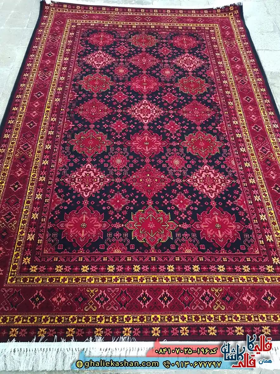 فرش سنتی 700 شانه طرح افشان شاهسون رنگ سرمه ای کاشان — تصویر ۲
