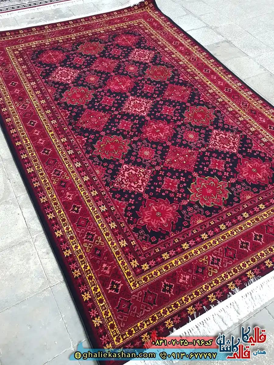 فرش سنتی 700 شانه طرح افشان شاهسون رنگ سرمه ای کاشان — تصویر ۳