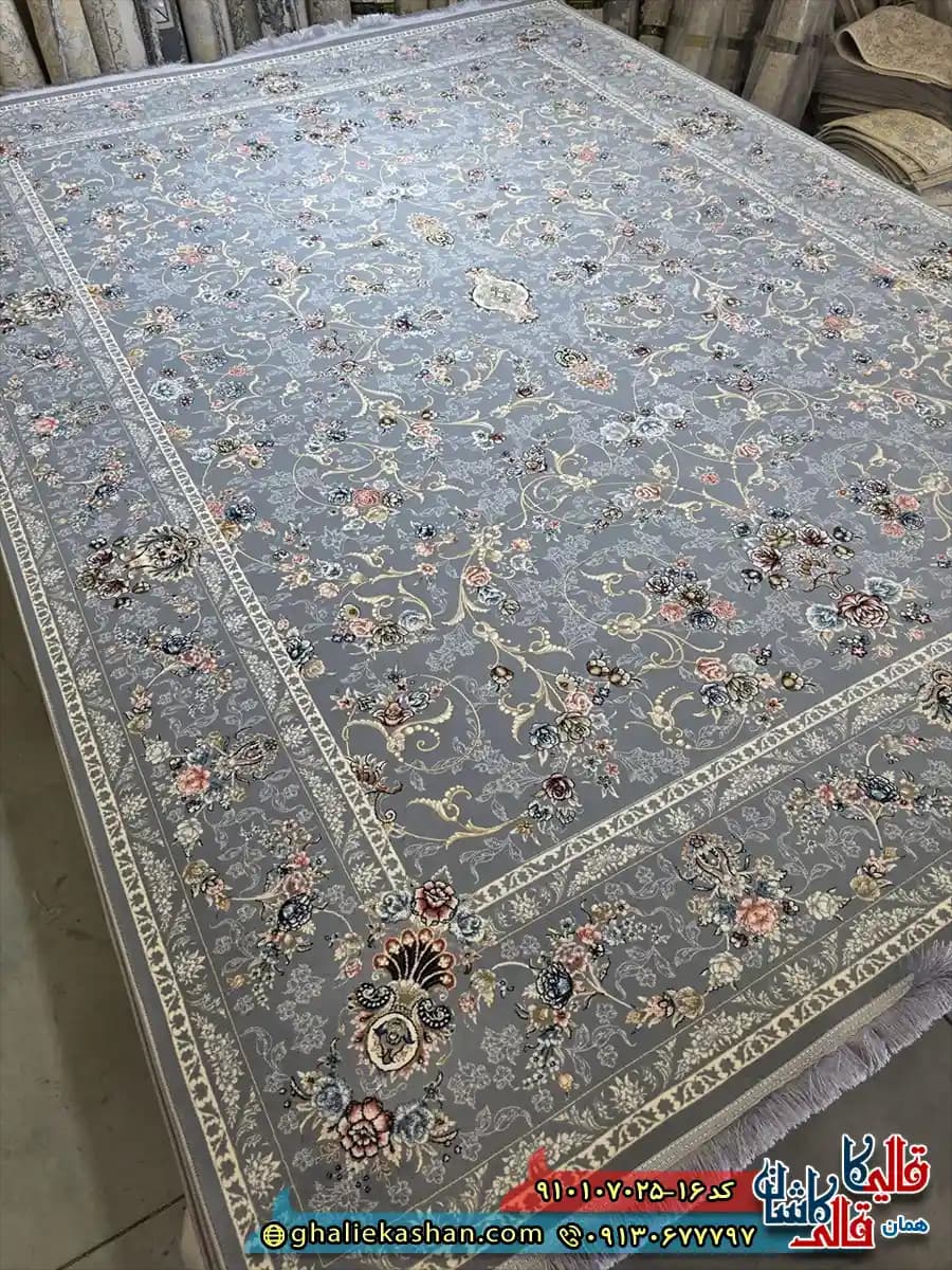 فرش کلاسیک طلاکوب 700 شانه طرح افشان یاسین رنگ طوسی کاشان