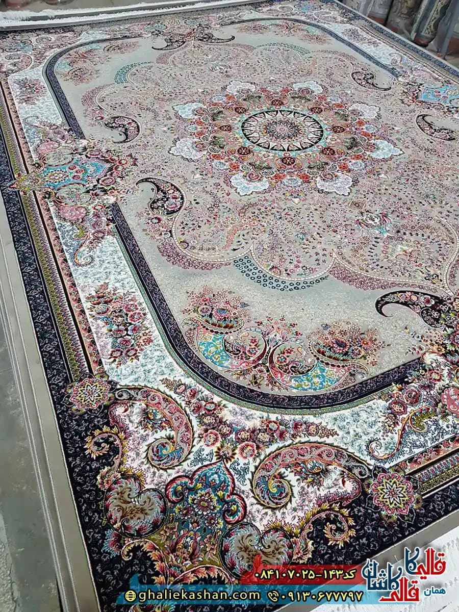 فرش 700 شانه طرح نسترن رنگ طوسی فیلی کاشان — تصویر ۳