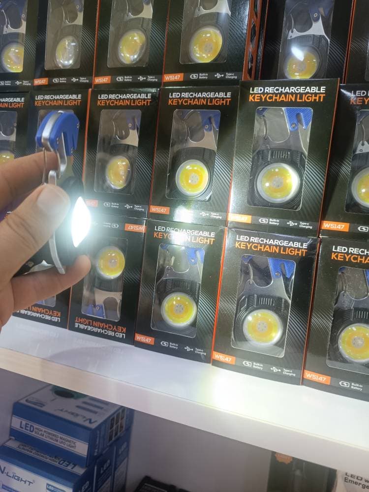 چراغ قوه چندکاره شارژی مگنت‌دار و فندک بقا LED مدل WS147 — تصویر ۲