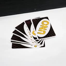بازی فکری اونو 60 کارتی بازی فکری uno مخصوص دورهمی ها — تصویر ۳