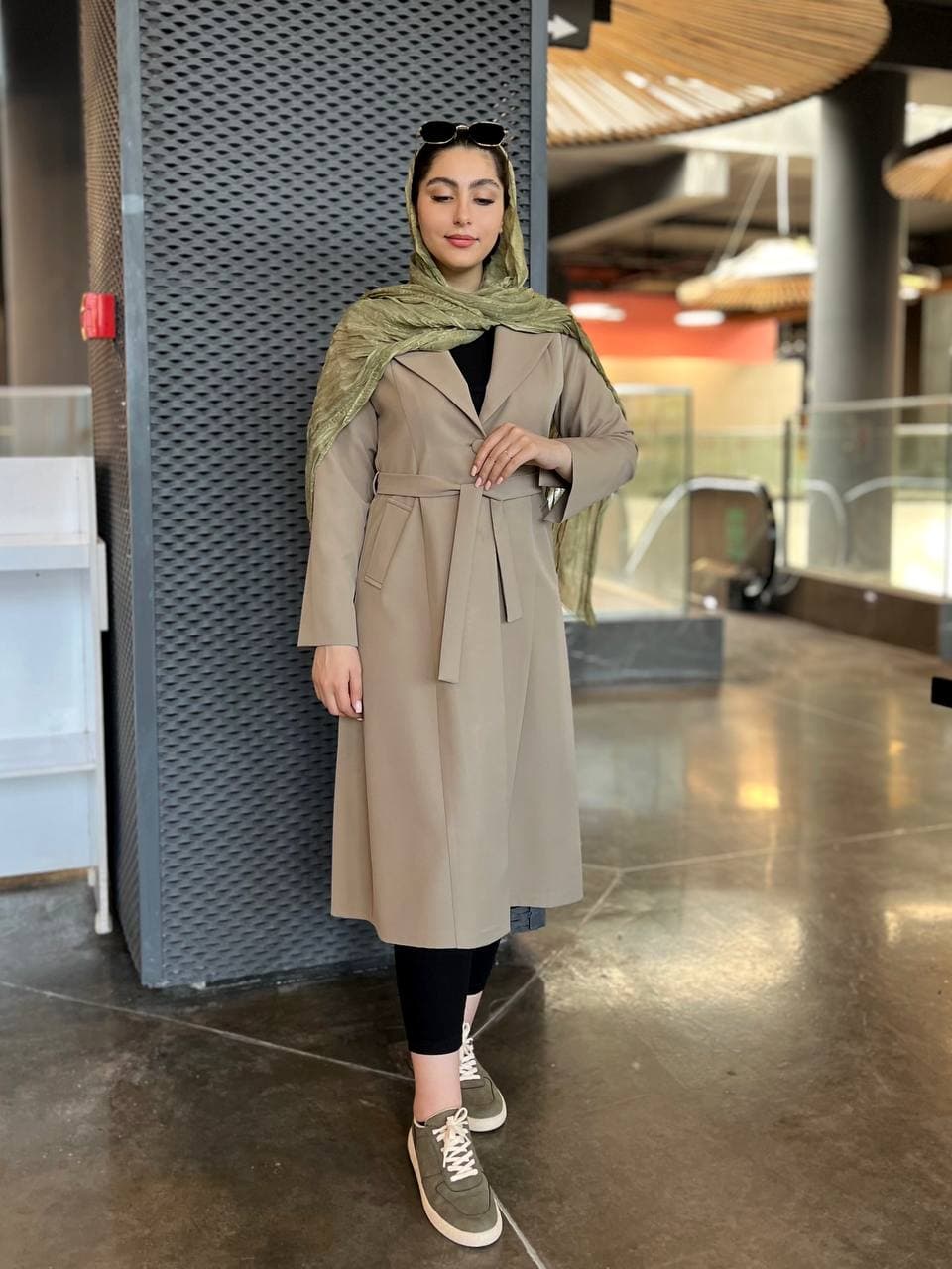 مازراتی بلند تک دکمه — تصویر ۵
