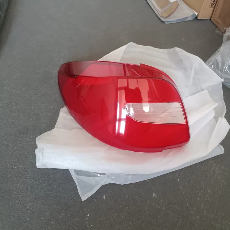 طلق چراغ عقب چپ خودرو مدل سه خط کد peg207 مناسب برای پژو ۲۰۷ — تصویر ۲
