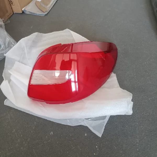 طلق چراغ عقب راست خودرو مدل سه خط کد ppg207 مناسب برای پژو ۲۰۷ — تصویر ۲