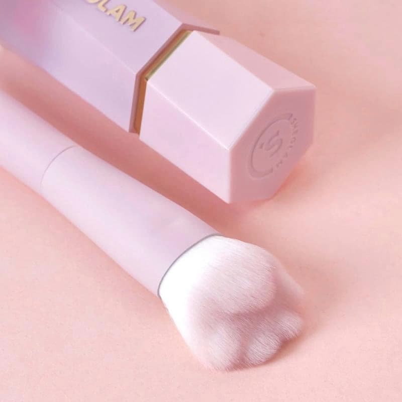 براش رژگونه پنجه گربه ای شیگلم SHEGLAM — تصویر ۳