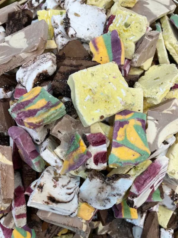 بستنی خشک پفکی