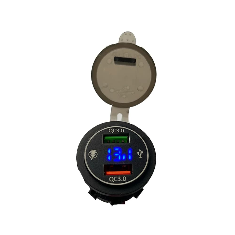 شارژر خودرویی پنلی 2 پورت USB Type-A دارای نمایشگر ولتاژ فست شارژ