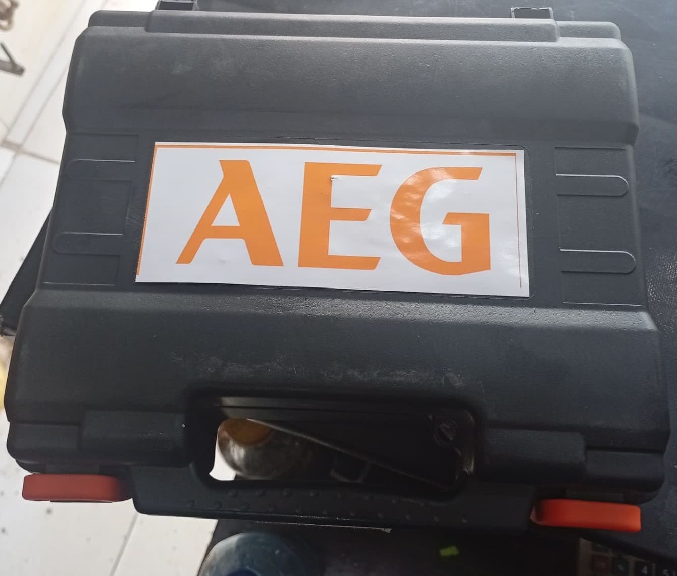 دریل شارژی 12 ولت طرح AEG (تک باتری) — تصویر ۳