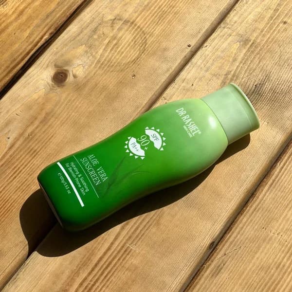 کرم ضدآفتاب آلوئه‌ورا دکتر راشل SPF90+ — تصویر ۴