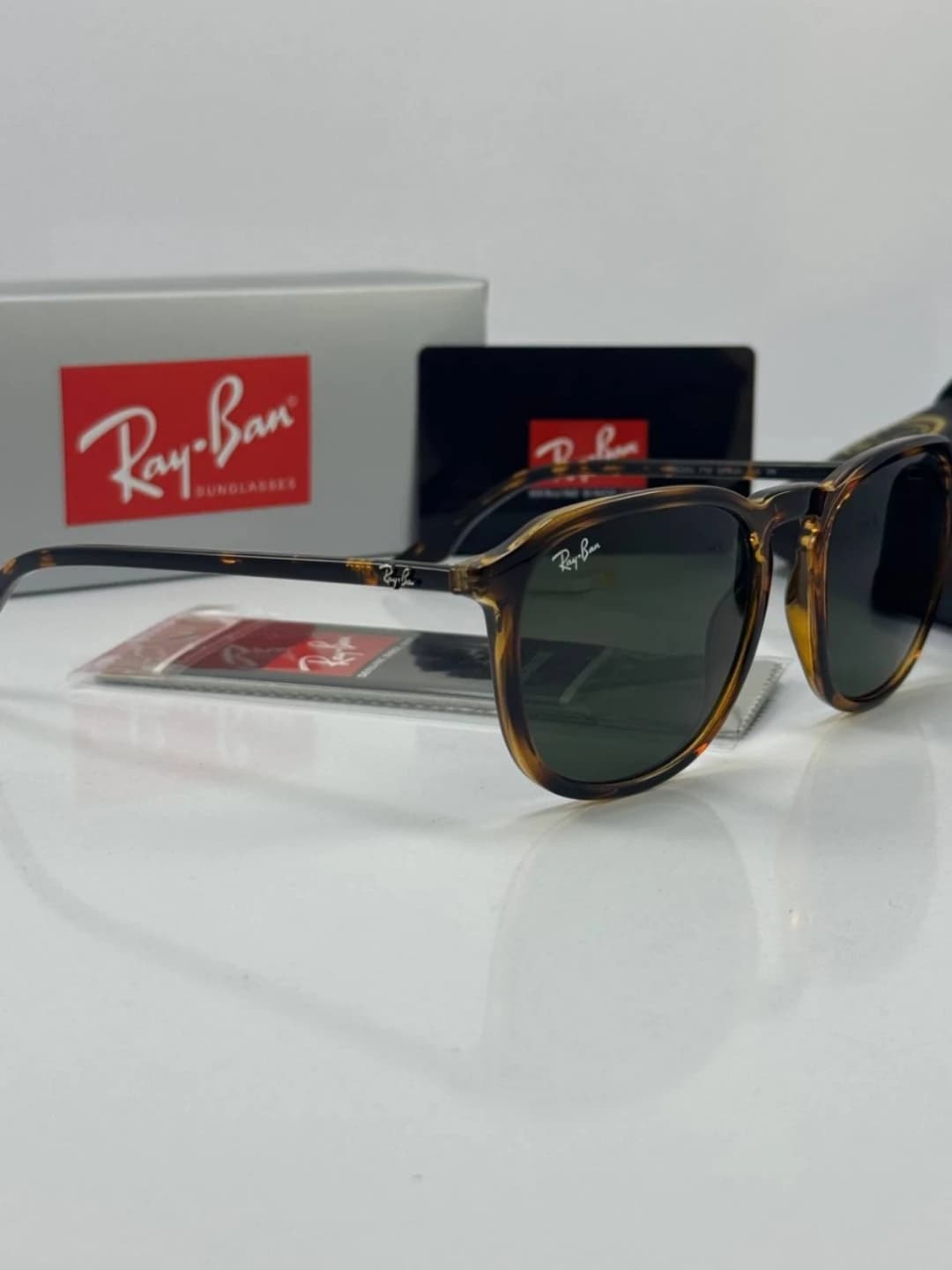 عینک ریبن هاوانا سبز rayban rb-2203 — تصویر ۳