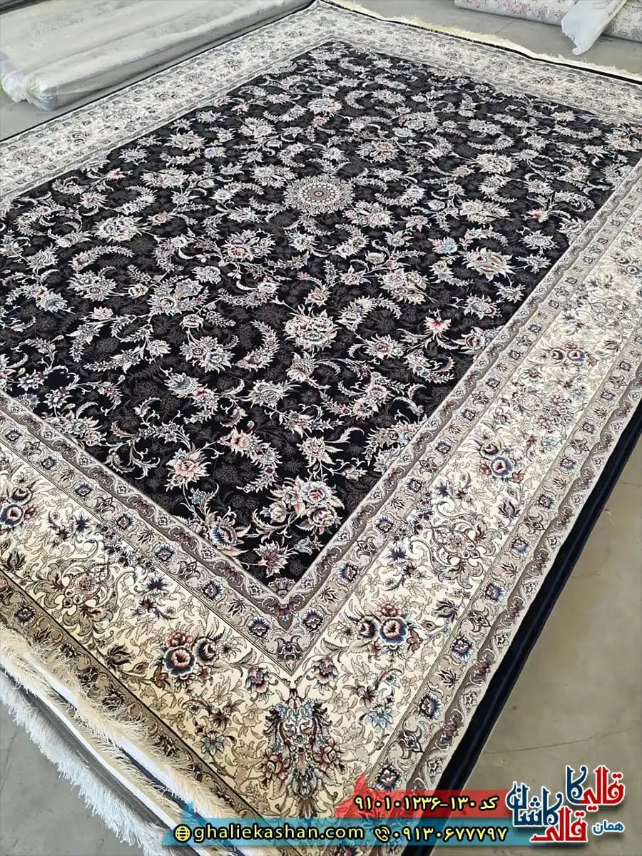 فرش کلاسیک 1200 شانه طرح افشان نگارین رنگ سرمه ای 2 کاشان — تصویر ۲